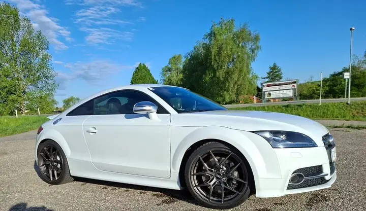 Audi Tt 2013 photo 2