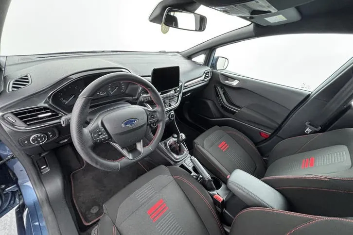 Ford Fiesta 2022 photo 2