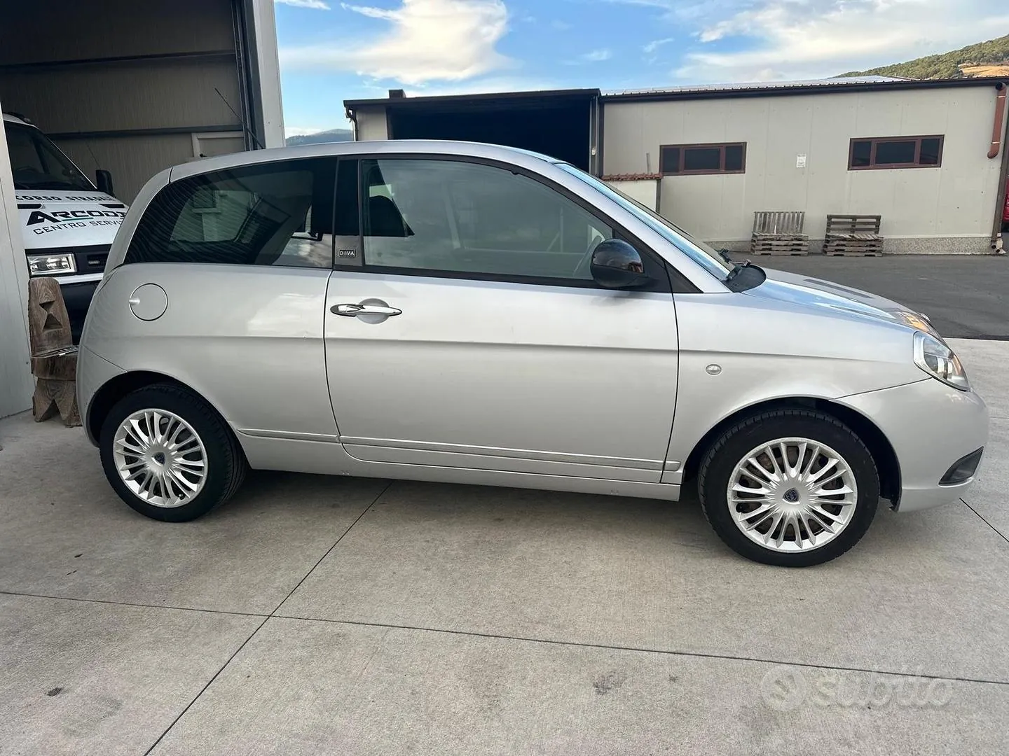 Lancia Ypsilon 2011 photo 3