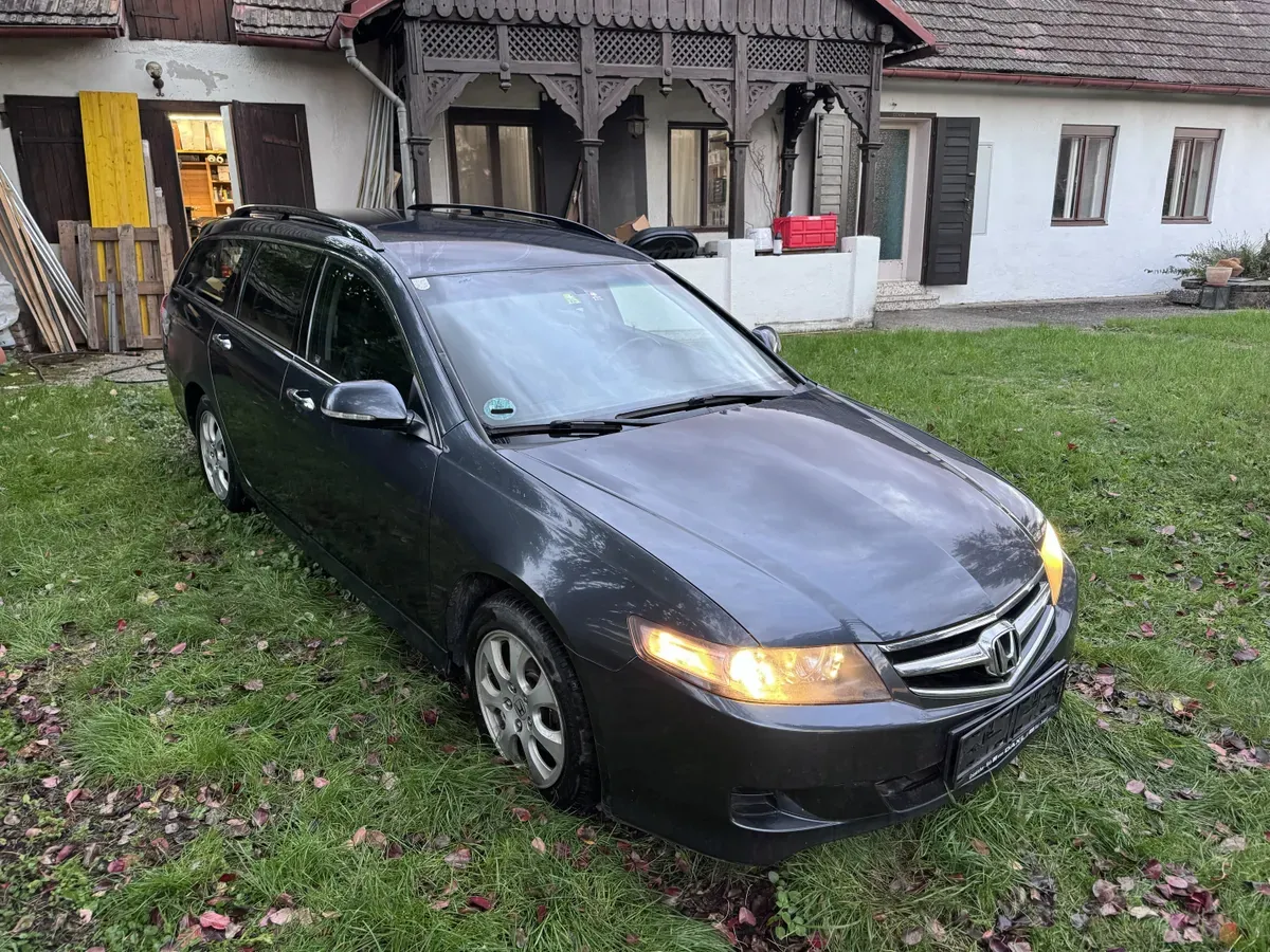 Honda Accord Tourer 2006 photo 3