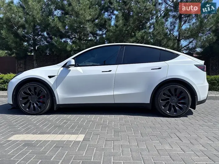 Tesla Model Y 2021 photo 5