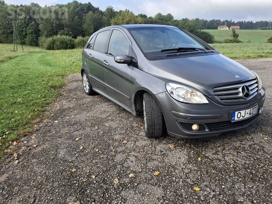 Mercedes-Benz B200 2008 photo 3