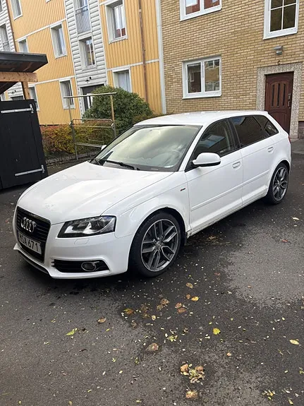 Audi A3 2012 photo 2