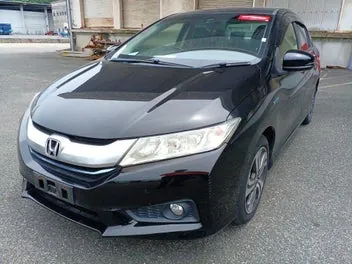 Honda Grace 2016 photo 4