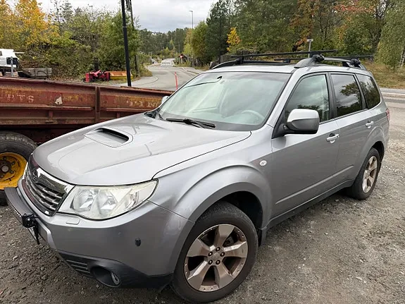 Subaru Forester 2009 photo 2