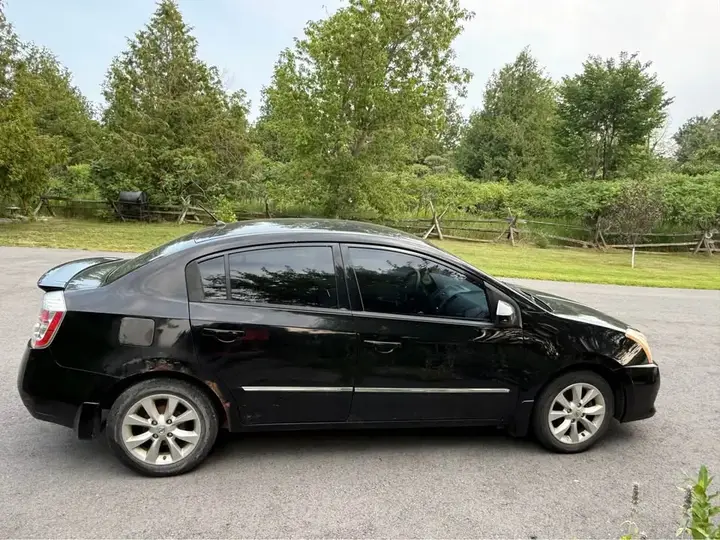 Nissan Sentra 2012 photo 5