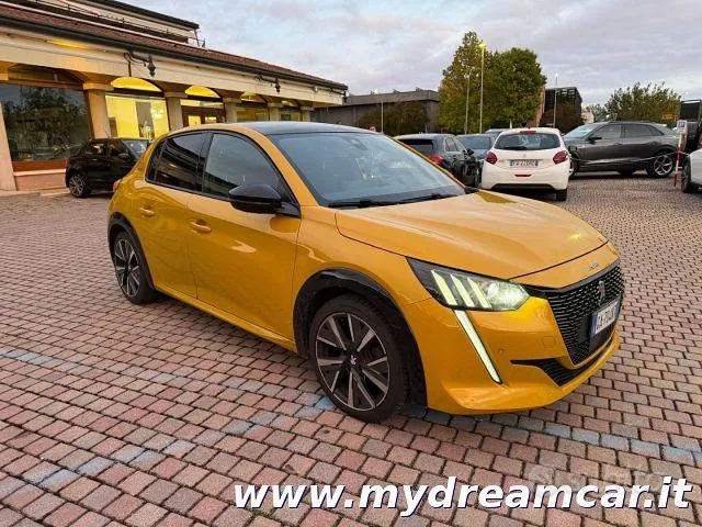 Peugeot 208 2020 photo 3