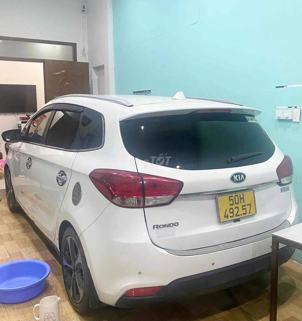 Kia Rondo 2015 photo 2
