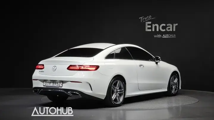 Mercedes-Benz E-Class 2018 photo 2