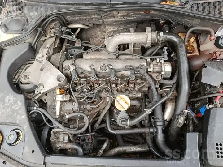 Renault Laguna 2003 photo 2