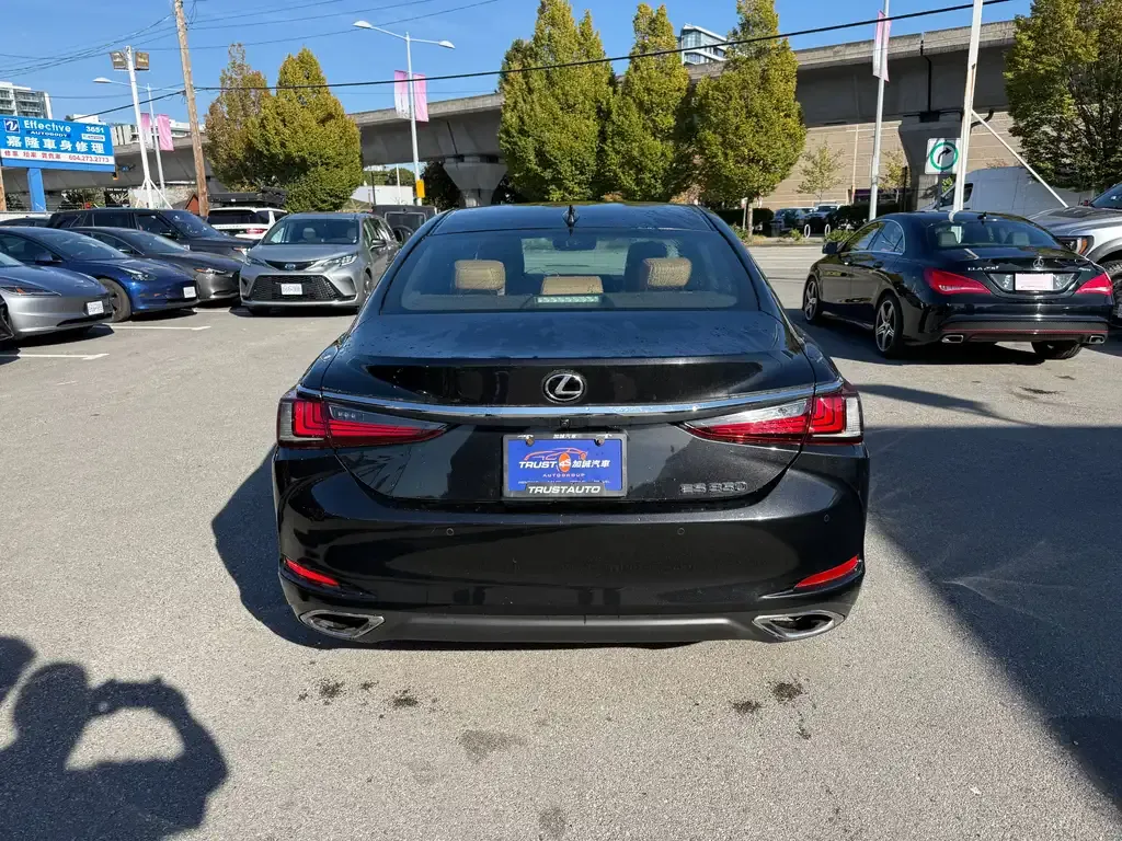 Lexus Es 2019 photo 5