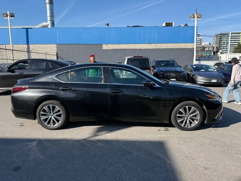 Lexus Es 2019 photo 4