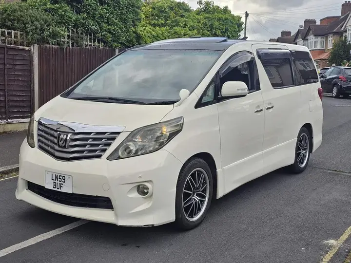 Toyota Alphard 2009 photo 4