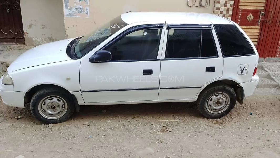 Suzuki Cultus