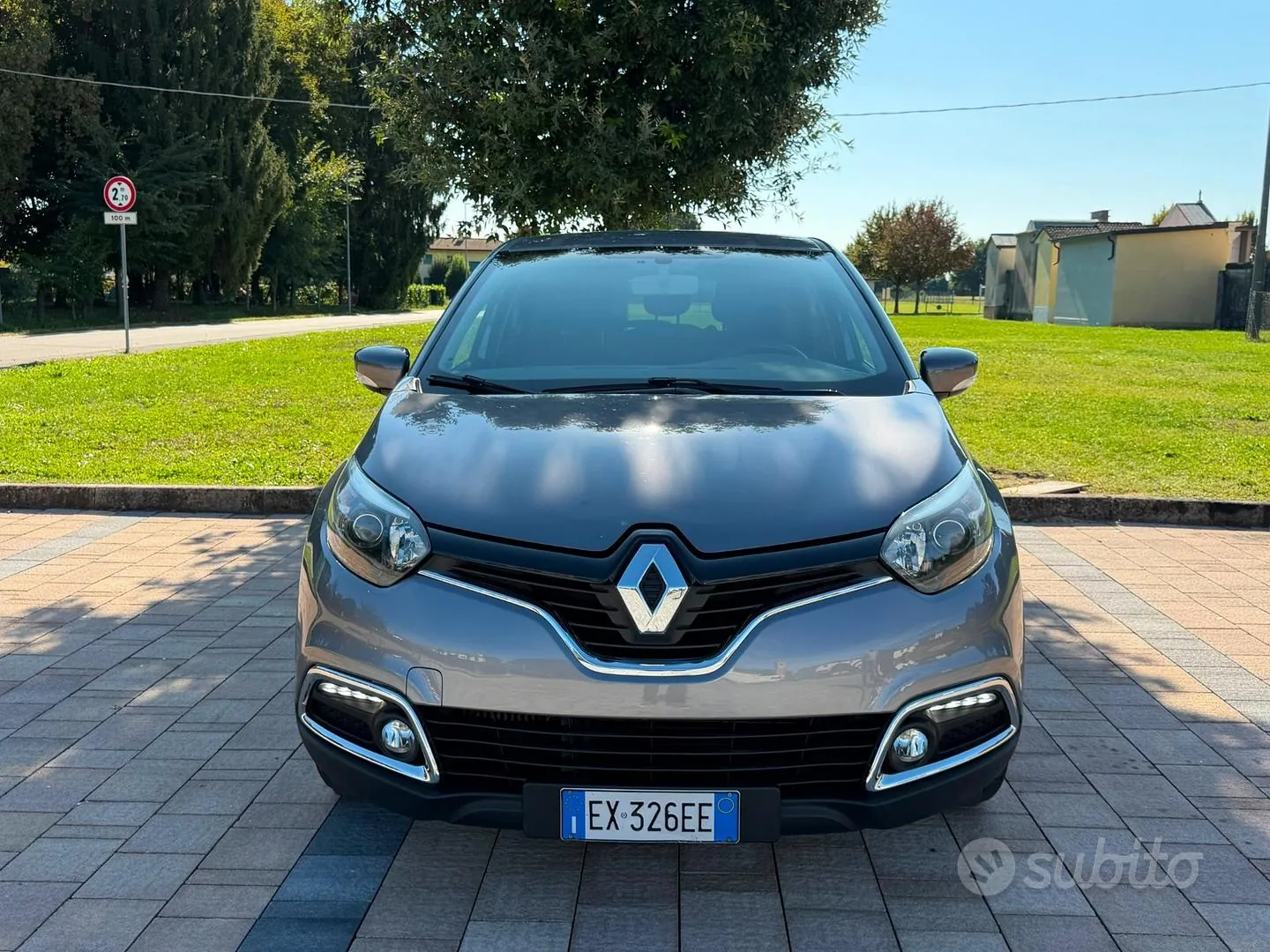 Renault Captur 2014 photo 2