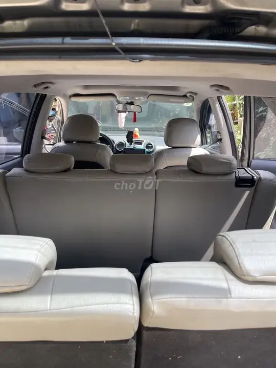 Kia Carens 2011 photo 3