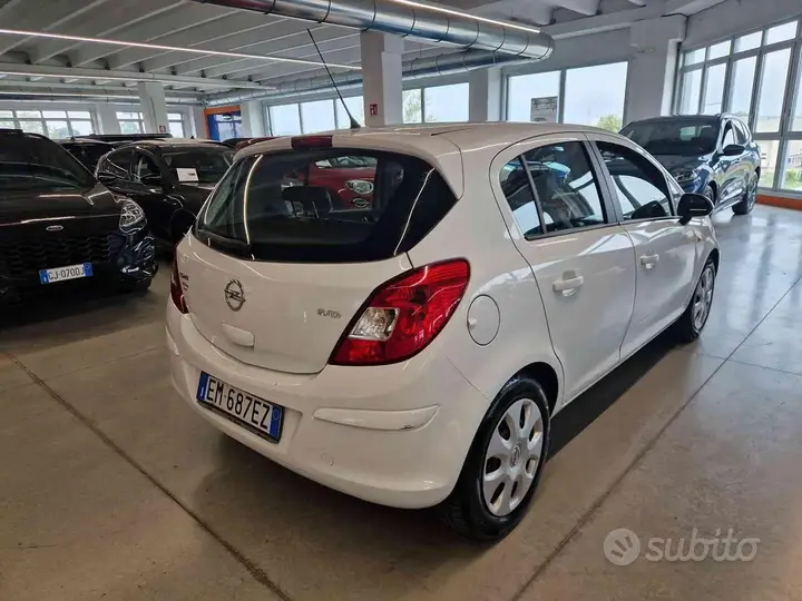 Opel Corsa 2012 photo 5
