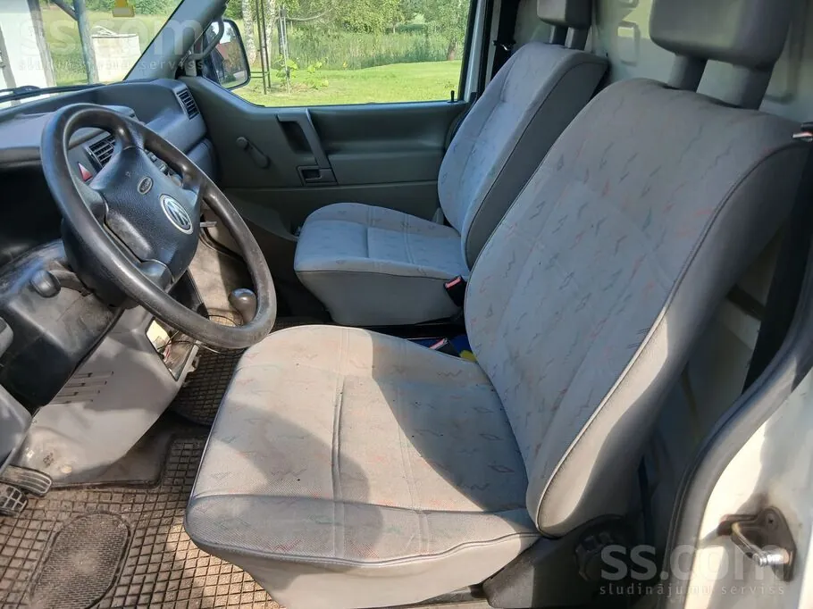 Volkswagen T4 2002 photo 4