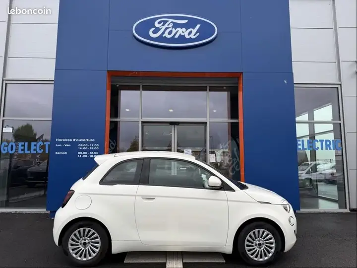 Fiat 500 2023 photo 4