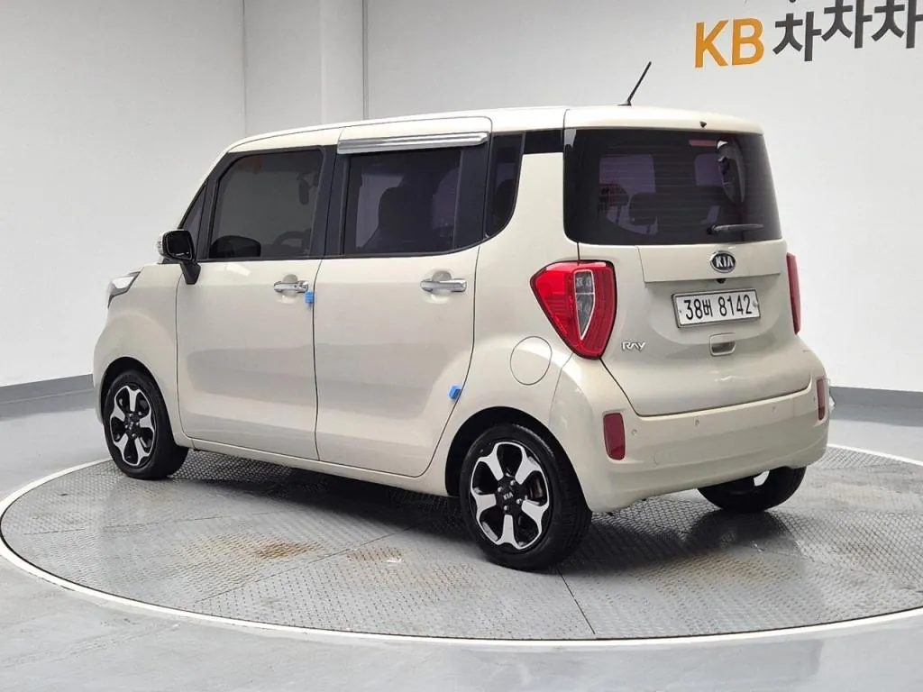 Kia Ray 2012 photo 2