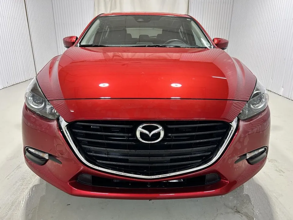 Mazda 3 2018 photo 3