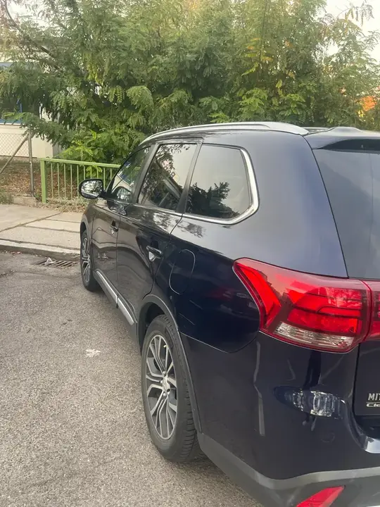 Mitsubishi Outlander 2016 photo 3
