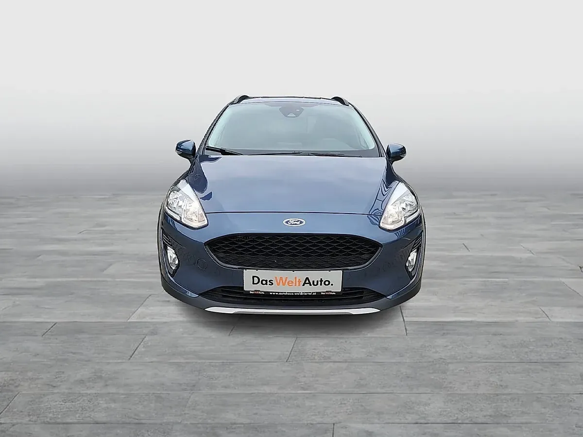Ford Fiesta 2019 photo 2