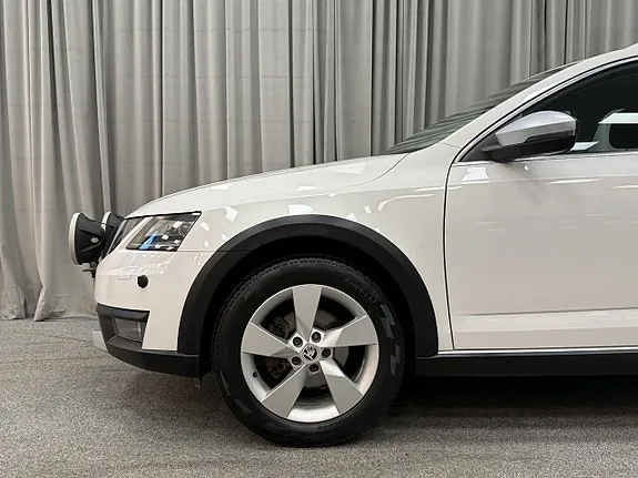 Skoda Octavia 2018 photo 4