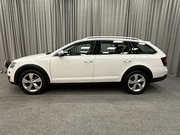 Skoda Octavia 2018 photo 2