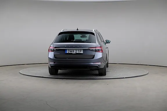 Skoda Superb 2023 photo 5