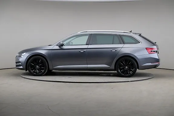 Skoda Superb 2023 photo 4