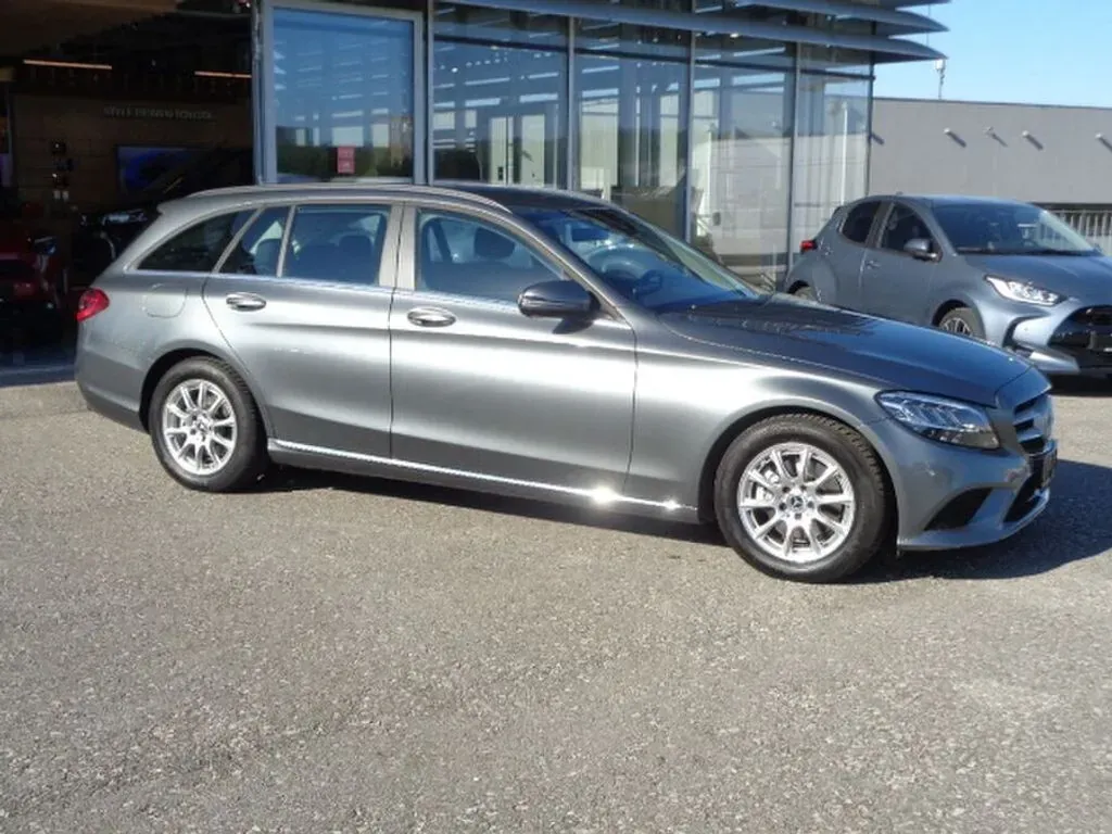 Mercedes-Benz C-Class 2021 photo 2
