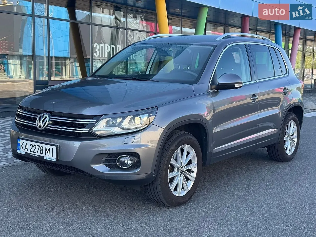 Volkswagen Tiguan 2011 photo 3
