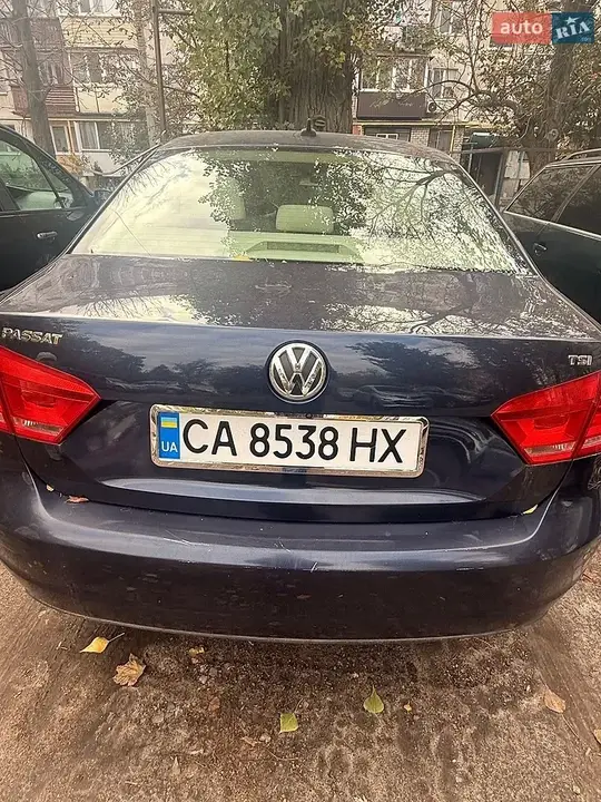 Volkswagen Passat 2014 photo 5