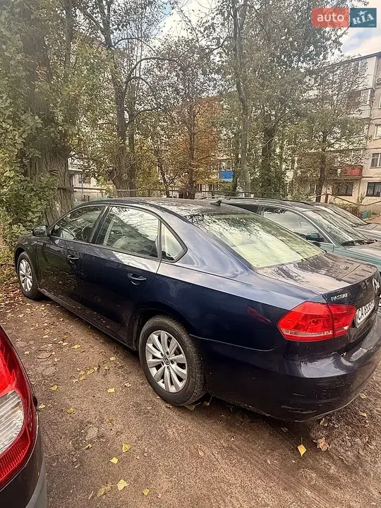 Volkswagen Passat 2014 photo 2
