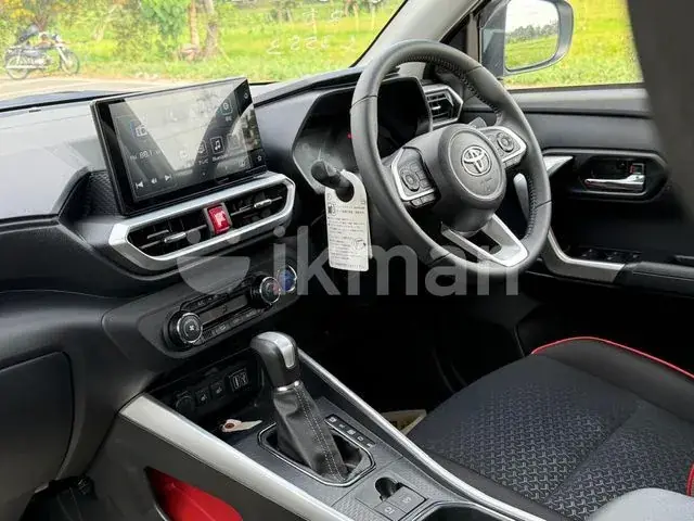 Toyota Roomy 2025 photo 5