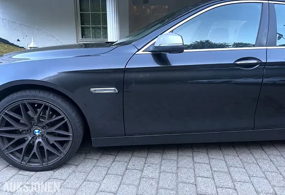 BMW 5-Serie 2015 photo 3