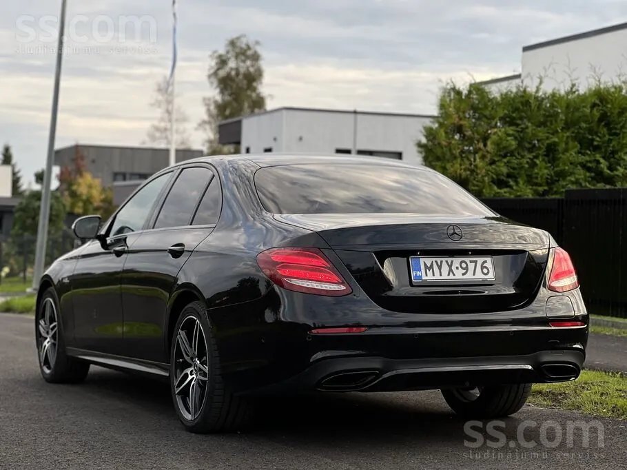 Mercedes-Benz E350E 2018 photo 4