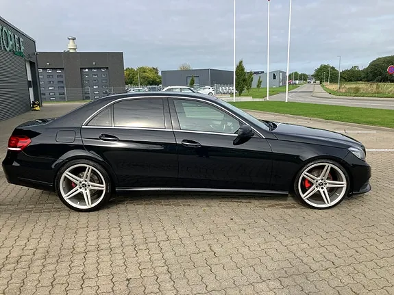 Mercedes-Benz E200 2014 photo 4