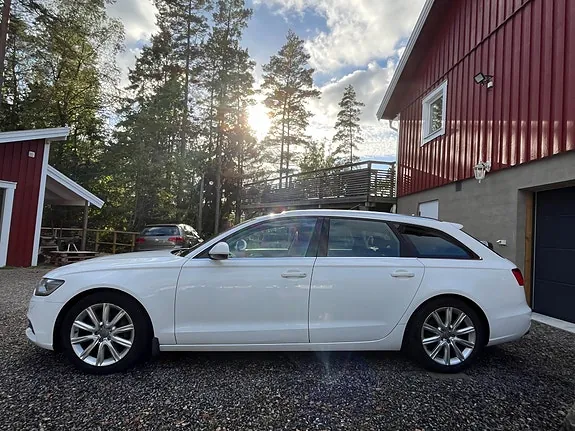 Audi A6 2014 photo 2