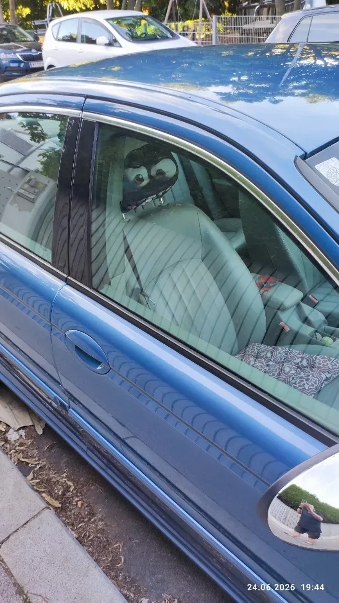 Jaguar X-Type 2001 photo 3