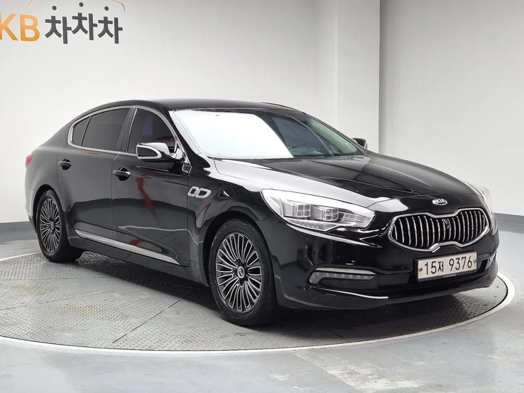 Kia K9 2013 photo 4