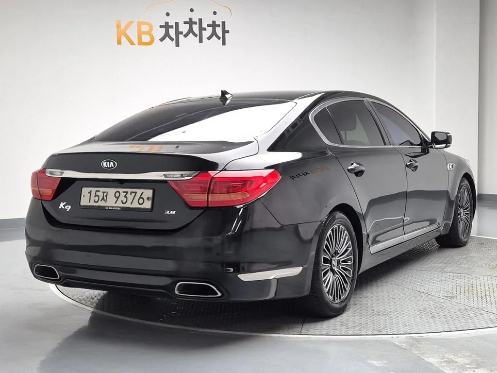 Kia K9 2013 photo 3