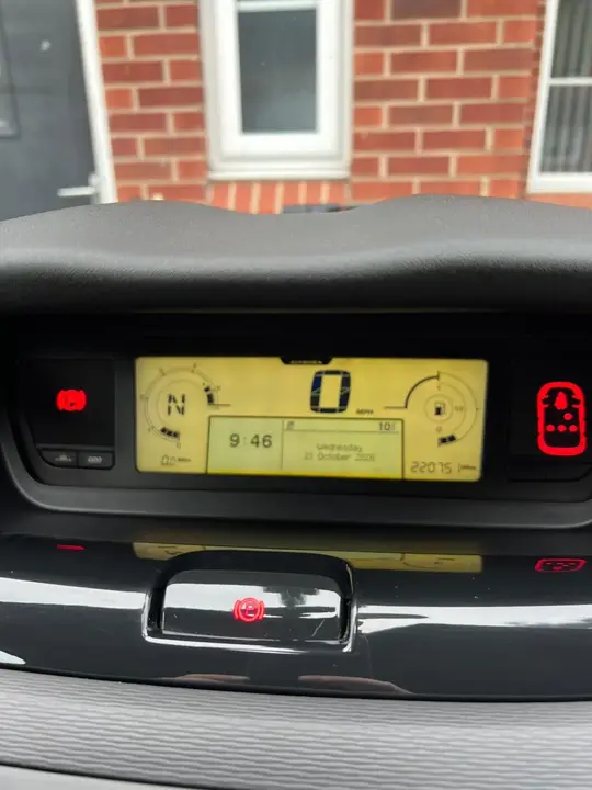 Citroen Grand C4 Picasso 2013 photo 5