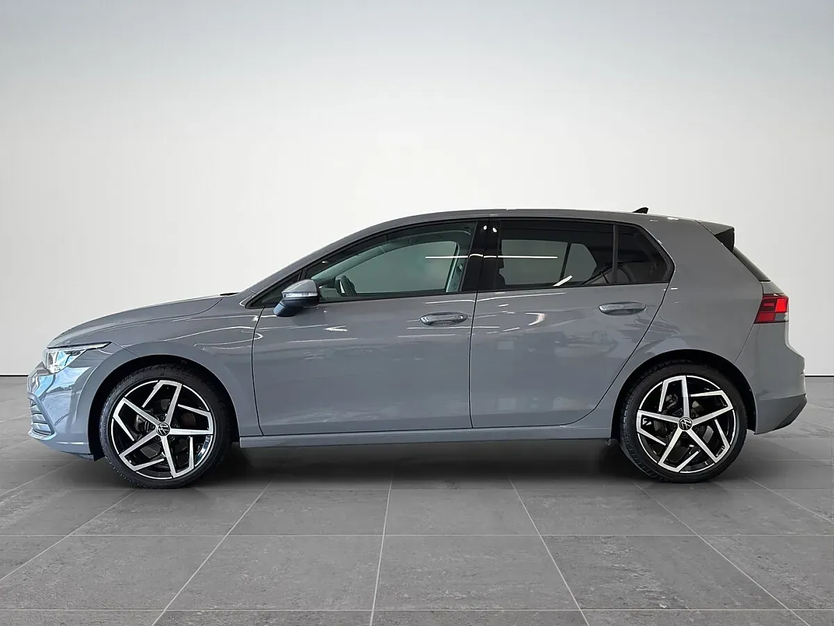 Volkswagen Golf 2023 photo 3