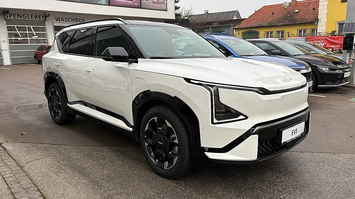 Kia Ev5 photo 2