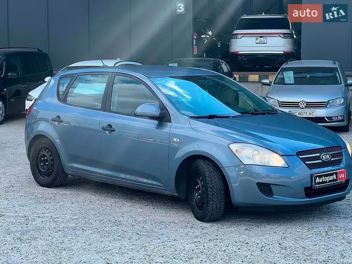 Kia Ceed 2007 photo 3