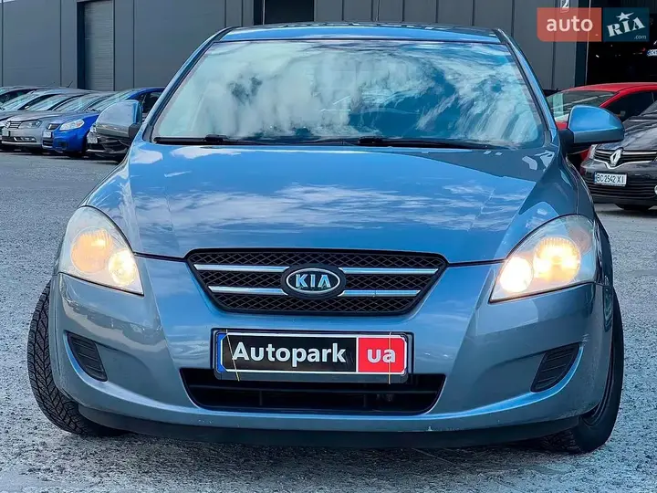 Kia Ceed 2007 photo 2