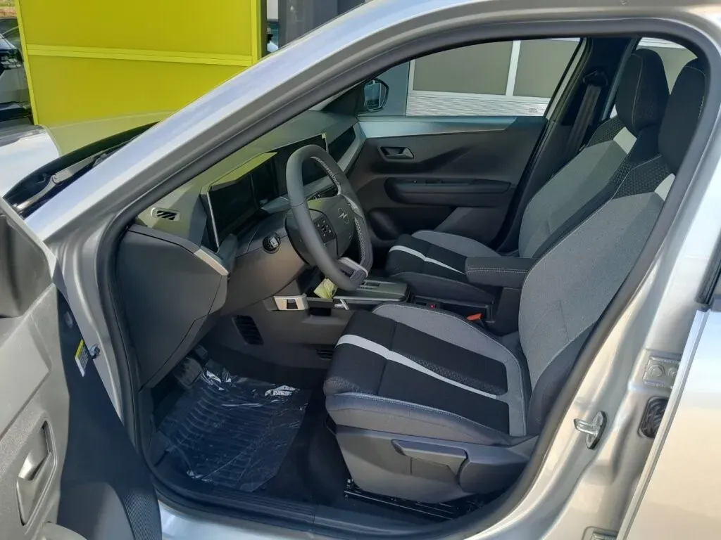 Opel Frontera photo 3