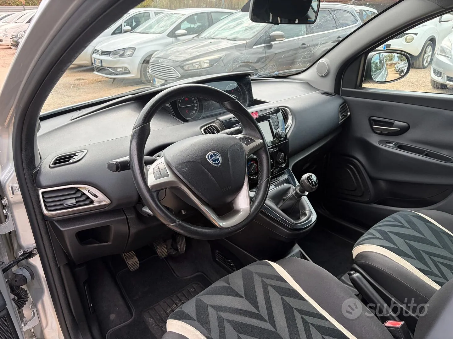 Lancia Ypsilon 2016 photo 5
